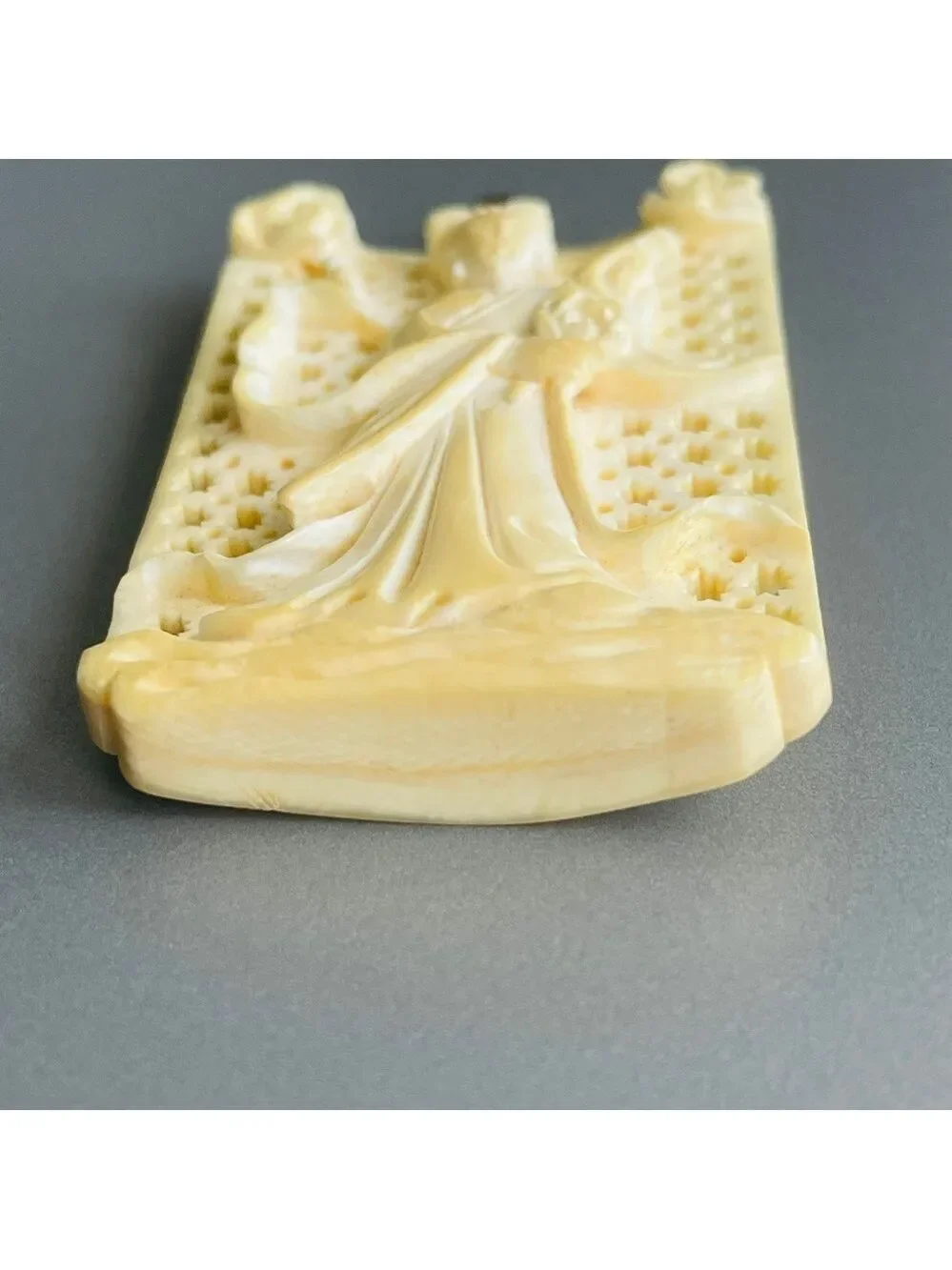 18k Gold Antique Geisha Asian Woman Kimono Carved Bone Detailed Pendant …